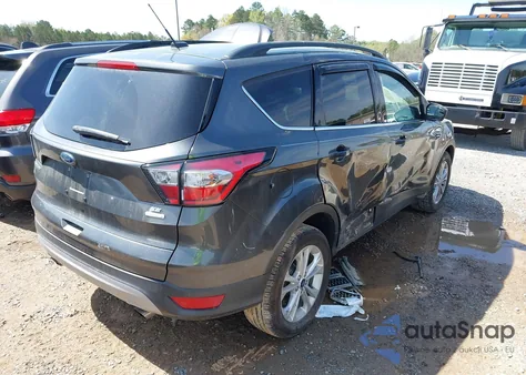 2018 Ford Escape Se from USA, damaged, VIN 1FMCU0GD5JUA79715